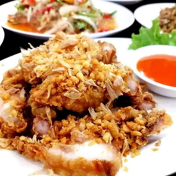 คอหมูทอด