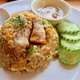 ก๋วยเตี๋ยวคุณแม่