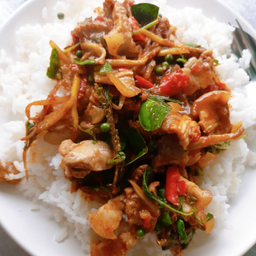 พริกแกงหน่อไม้ดองหมูป่า