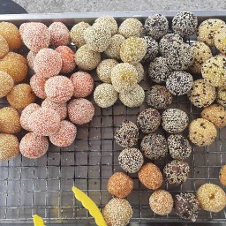 ขนมไข่หงส์เจ๊โอ๋ ปทุมพร