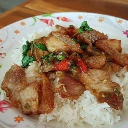 กะเพราคอหมูย่างราดข้าว