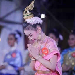 ร้านน้องลีย่า โฮม ฟู๊ด ข้าวจานด่วน อาหารตามสั่ง