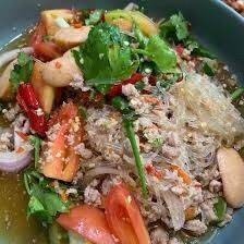 ยำวุ้นเส้นหมูสับ