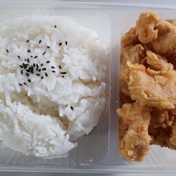 ข้าวไก่กรอบออริจินอล