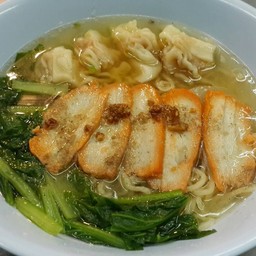 บะหมี่เกี๊ยวหมูแดง น้ำ