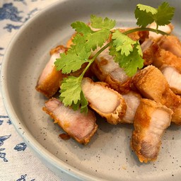 หมูสามชั้นนทอดน้ำปลา