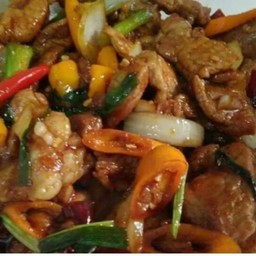 ร้านอาหารตามสั่งฅนเพชรบูรณ์ ห้วยใหญ่