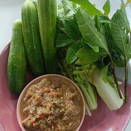 น้ำพริกปลาทูกับกับสด