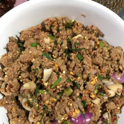 ลาบเนื้อ