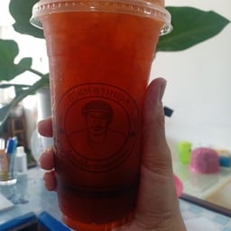 ร้านกาแฟตาหนวดแยก อส แยก อส