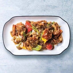 ปูนิ่มผัดพริกไทยดำ