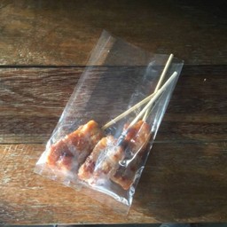 หมูปิ้งนมสด 3 ไม้ 25บาท