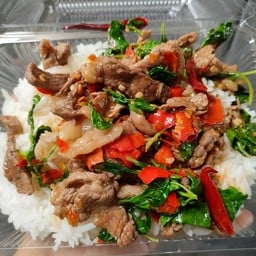 ข้าวกะเพราเนื้อชิ้น,เนื้อสับ