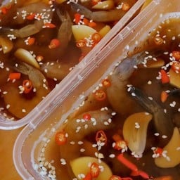 เจ้ฝน ทะเลดอง ( กุ้งดองซีอิ้ว แซลม่อนดองซีอิ้ว )