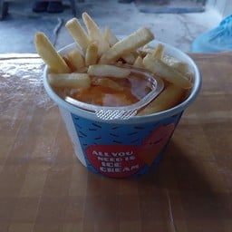 ร้านพิซซ่าคุณย่าหน้าทะลัก