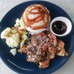 ข้าวหมูญี่ปุ่น