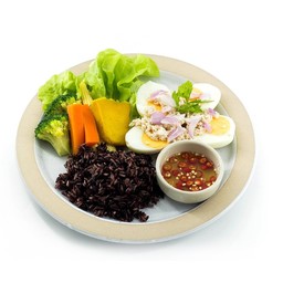 ยำไข่ต้มอกไก่สับ(คลีน)