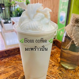 มะพร้าวปั่นนมสด