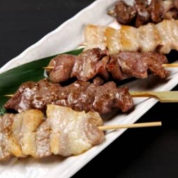 HERE GRILL  หมูปิ้งผมอร่อยที่สุด ( สาขา - มักกะสัน )