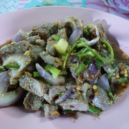 น้ำตกหมู