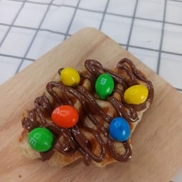 ครอฟเฟิล นูเทลล่า M&M 30g