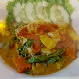 ผัดเผ็ดกุ้ง