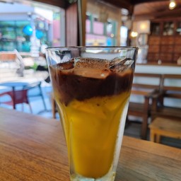 โกโก้กับน้ำส้มเย็น - Iced Cocoa Orange