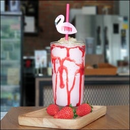 สตรอเบอร์รี่ชีสเค้กปั่น