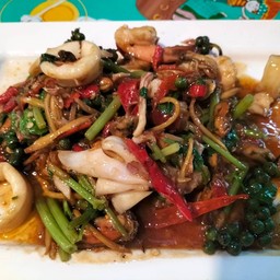 ทะเลผัดฉ่า