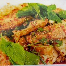 น้ำตกเนื้อ