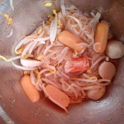 ก๋วยเตี๋ยวรถไฟราชบุรี   หาดใหญ่