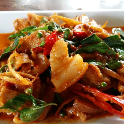 ผัดเผ็ดหมูป่า