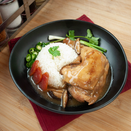 ข้าวหน้าไก่น่องสะโพก