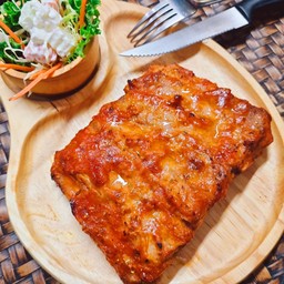 ซี่โครงหมูย่างบาร์บิคิว+สลัดผัก