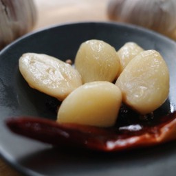 กระเทียมกงฟี