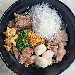 ก๊วยเตี๋ยวรวม