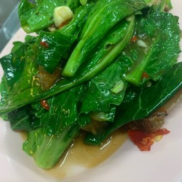 แขนงหมูกรอบ