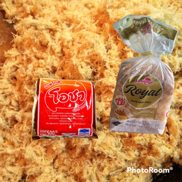 รอยัล พริกเผาไก่หยอง