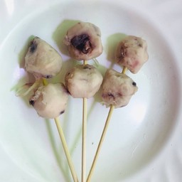 ลูกชิ้นปลาหมึก