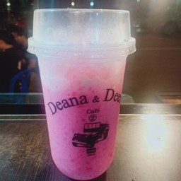 นมชมพูเย็น