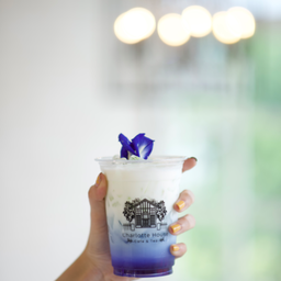 นมสดอัญชัน