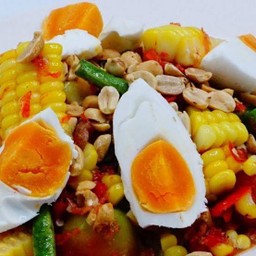 ตำข้าวโพดไข่เค็ม ข้าวโพดไข่เค็ม