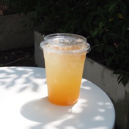 น้ำบ๊วย น้ำผึ้งมะนาว Plum Honey Lemon