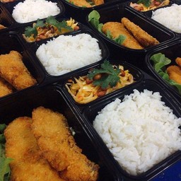 ข้าว-ปลากะพงทอด+ยำมะม่วง