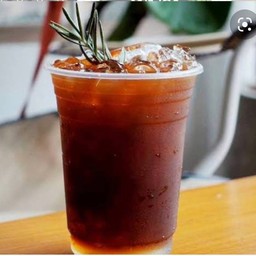 อเมริกาโน่ (คั่วเข้ม) (แยกน้ำแข็ง)