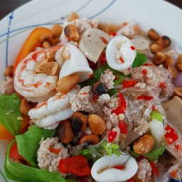 ยำวุ้นเส้น