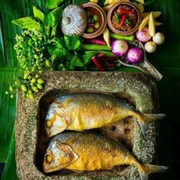 ปลาทูทอด