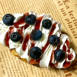 Blueberry & Cream