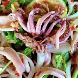 ก๋วยเตี๋ยวเรือ หลานตาเพียร เซ็นทรัล สุราษฎร์