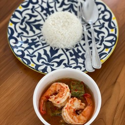ข้าวแกงส้มชะอมกุ้ง